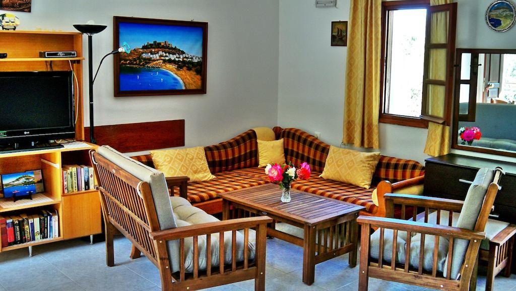 Galini View Apartments Lindos Oda fotoğraf